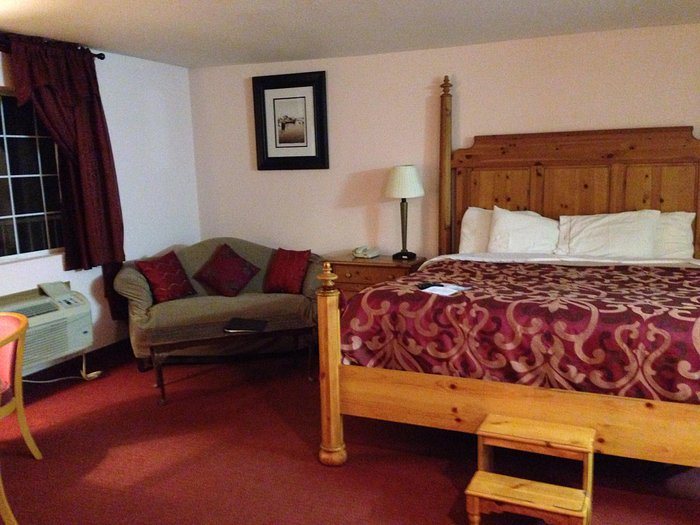 Motel 62 — Guest room