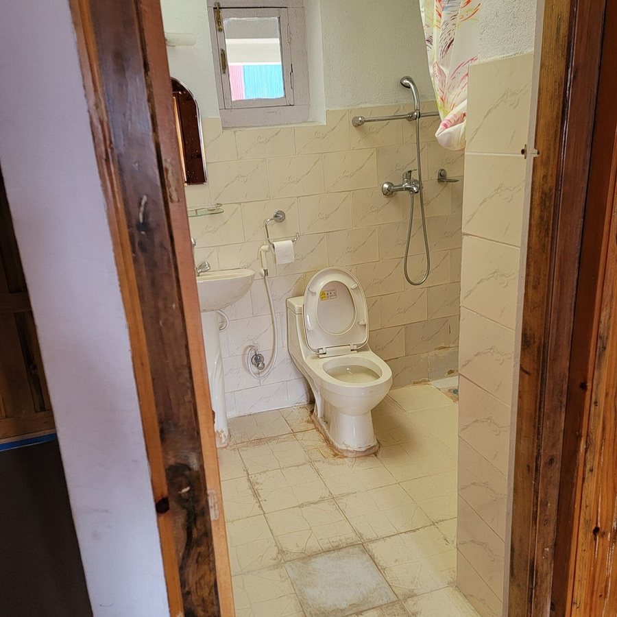 Mountain Lodges of Nepal Lukla — Bathroom