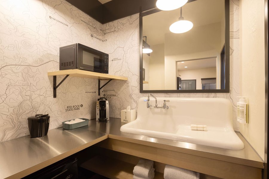 Mountain Modern Sedona Sedona Arizona — Bathroom