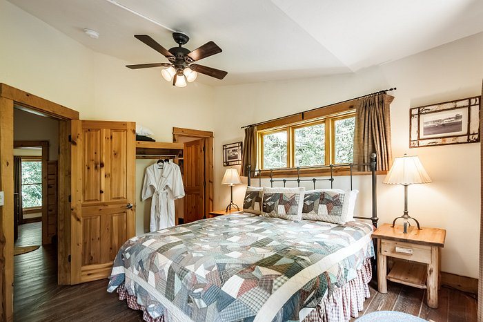 Mountain Sky Guest Ranch — Guest room