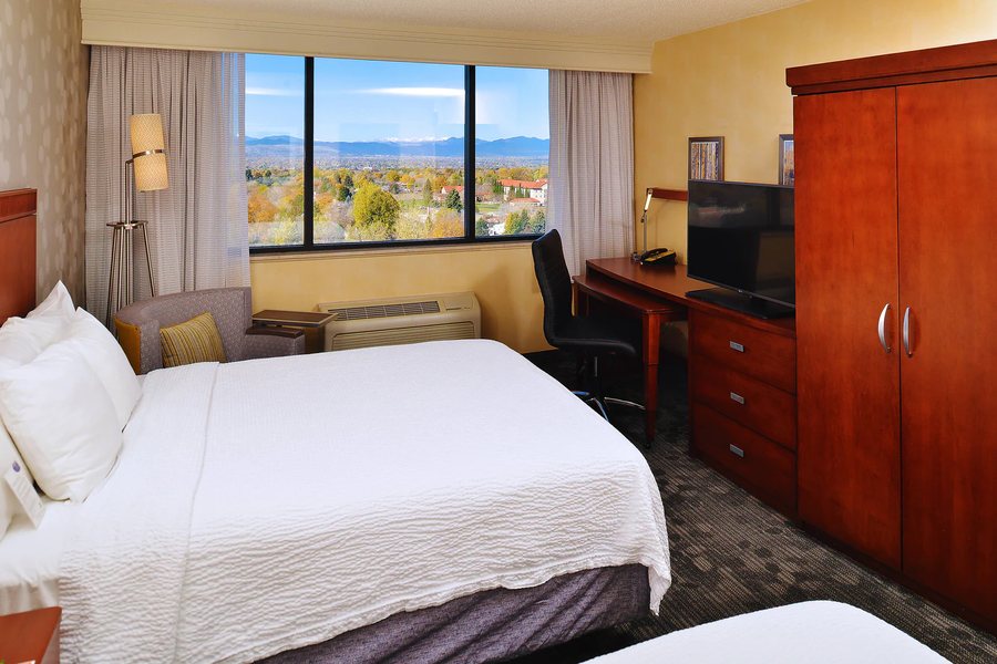 Mountain View Hotel — Guest room