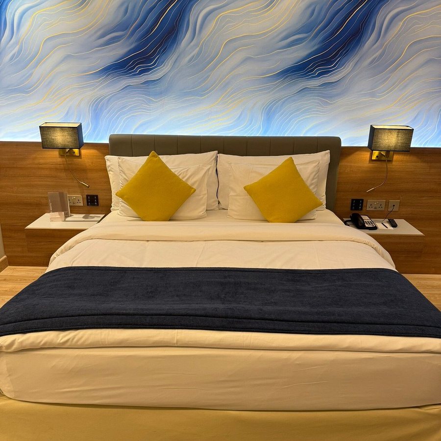 Movenpick Grand Al Bustan Dubai — Guest room