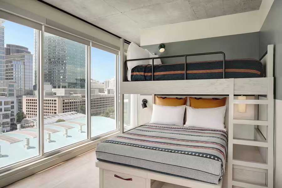 Moxy Charlotte Downtown — Guest room