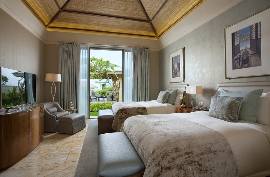 Mulia Villas — Guest room