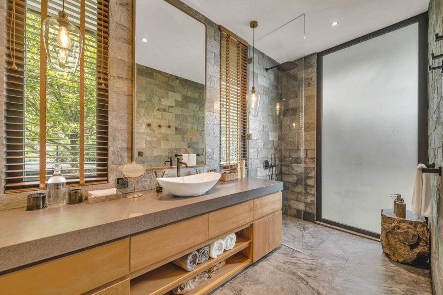 Munduk Cabins by Desa Hay — Bathroom