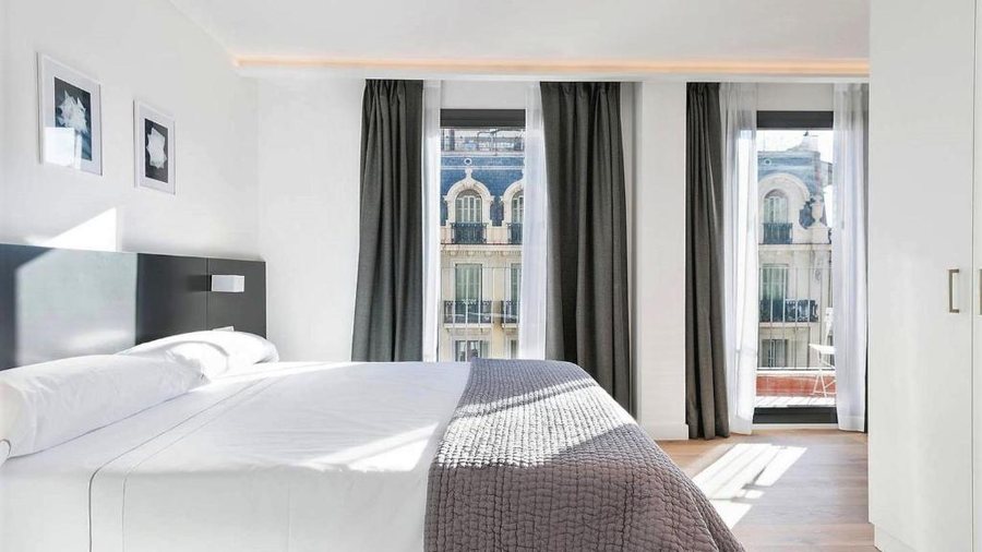 Murmuri Residence Mercader Barcelona Catalonia — Guest room