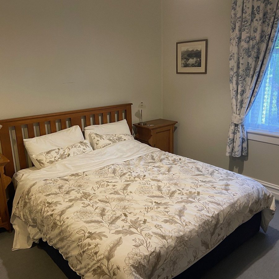 Murrell s Grand View House — Guest room