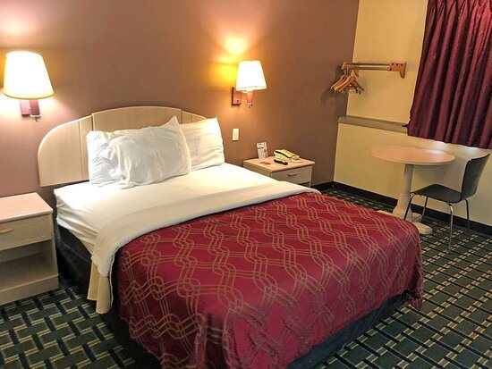 My Place Hotel Beatrice Ne Beatrice Nebraska — Guest room