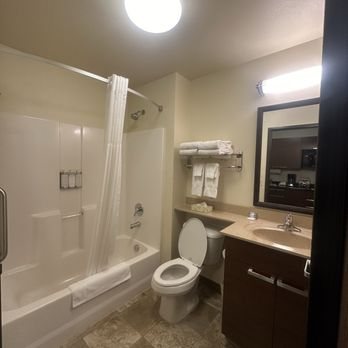 My Place Hotel Bend Or — Bathroom