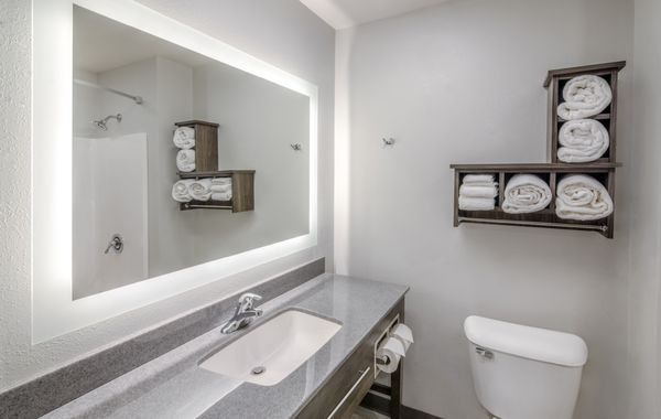 My Place Hotel Boise Nampa ID Idaho Center — Bathroom
