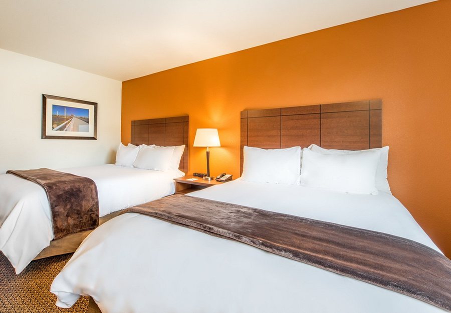 My Place Hotel Cheyenne WY — Guest room