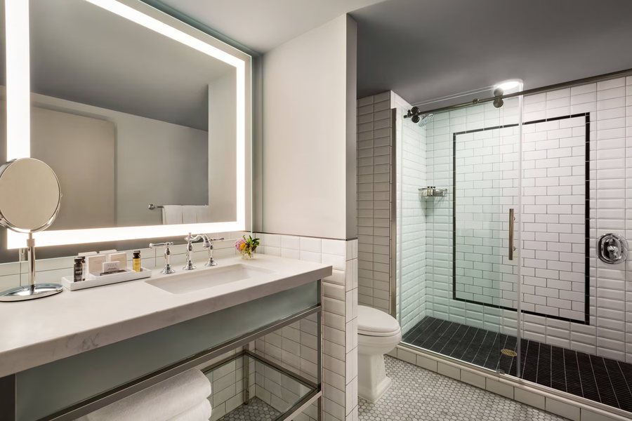 My Place Hotel Green Bay WI — Bathroom