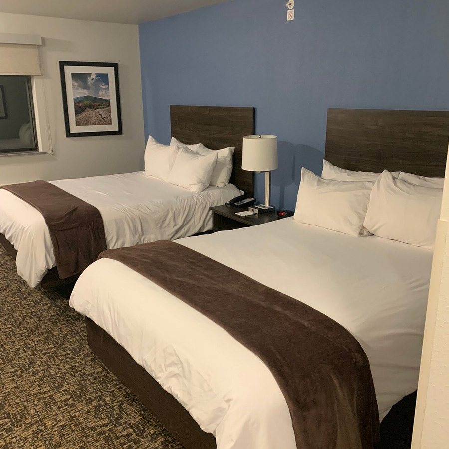 My Place Hotel Huntersville NC — Guest room