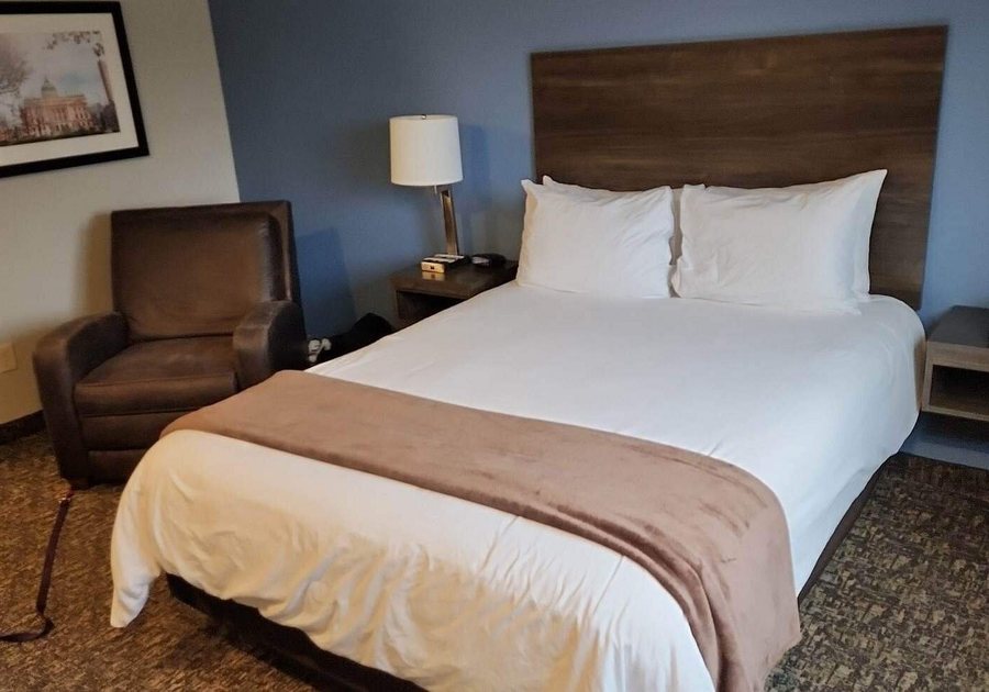 My Place Hotel Indianapolis Airport Plainfield IN — Guest room