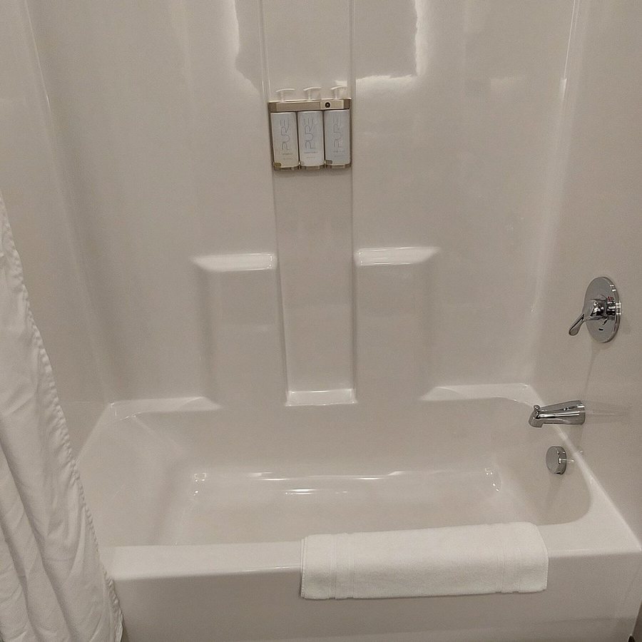 My Place Hotel Las Vegas South Henderson NV — Bathroom