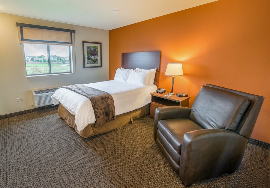 My Place Hotel Minneapolis Shakopee MN — Guest room