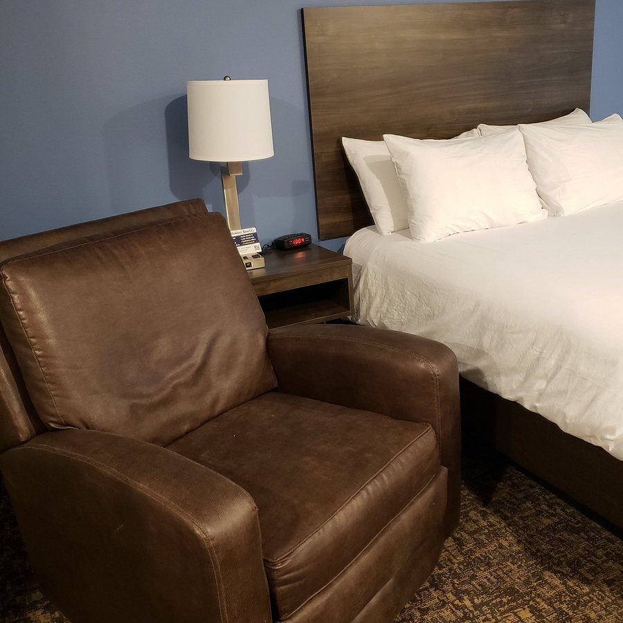 My Place Hotel Vancouver WA — Guest room