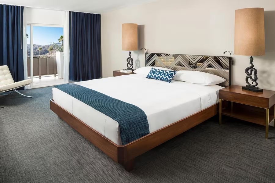 Mykonos Desert Suites — Guest room