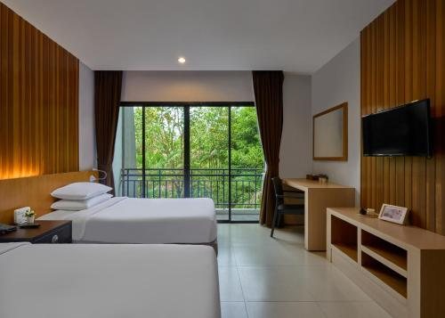 Nai Yang Beach Resort Spa — Guest room