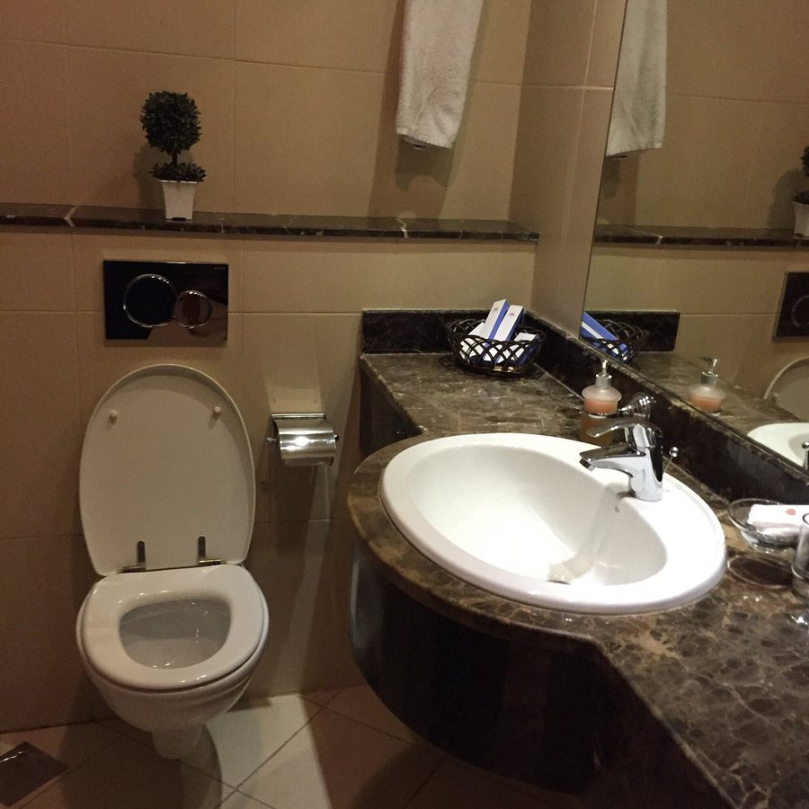 Naif Bey Hotel Istanbul — Bathroom