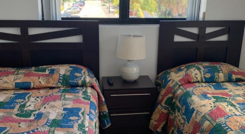 Napoli Belmar Resort — Guest room