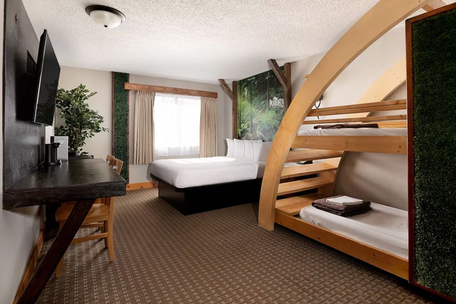 Natura Treescape Resort — Guest room