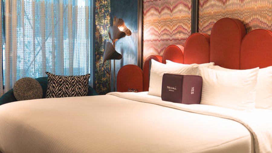 Naumi Hotel Singapore — Guest room