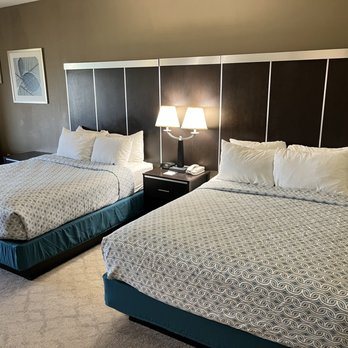 Navy Lodge Corpus Christi — Guest room