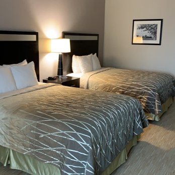 Navy Lodge — Guest room