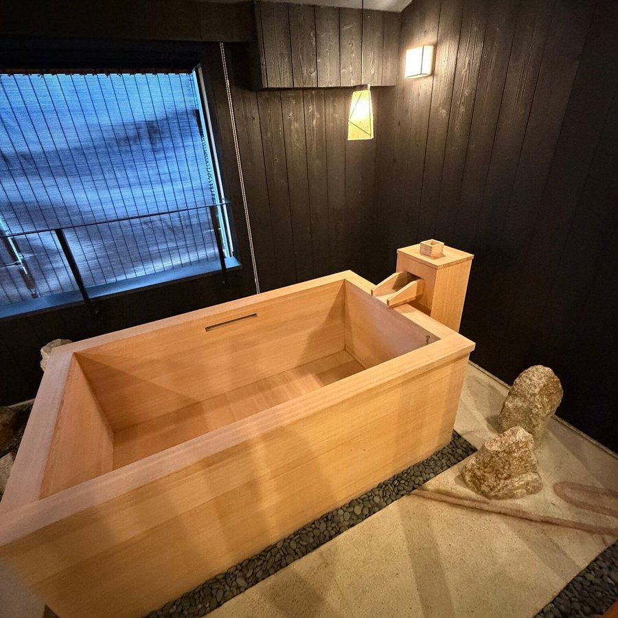 Nazuna Kyoto Nishi Honganji — Bathroom