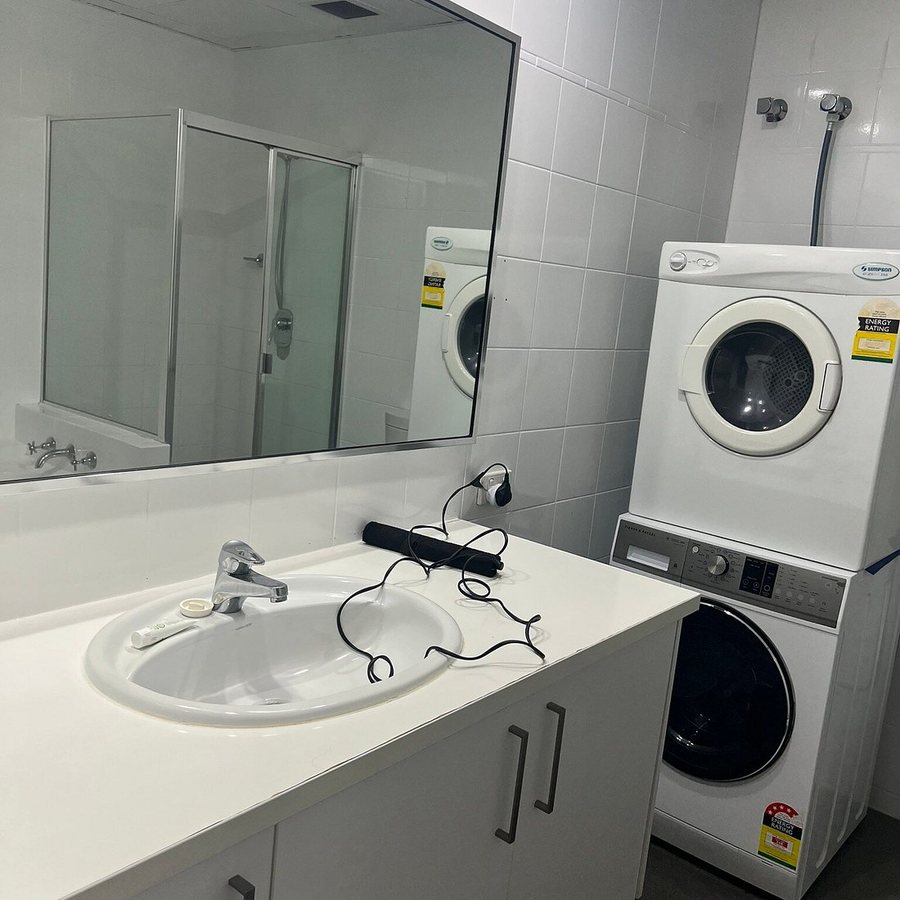 Nesuto Woolloomooloo Sydney Apartments — Bathroom