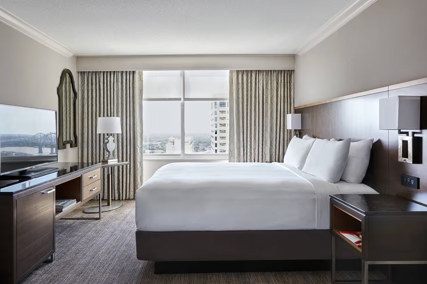 New Orleans Marriott — Guest room