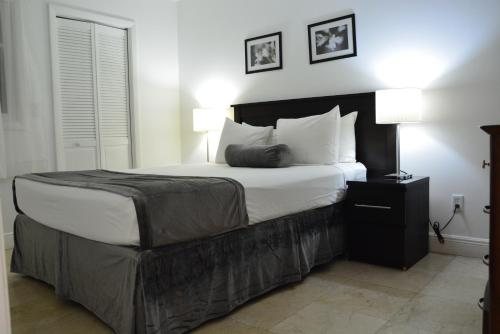 New Point Miami Beach Apartments Miami Beach Florida — Guest room