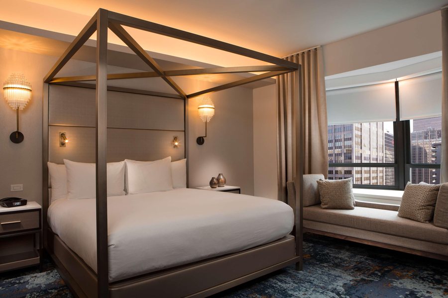 New York Hilton Midtown — Guest room