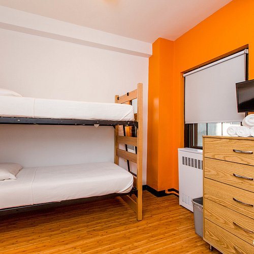 New York Hostel 99 New York City New York — Guest room