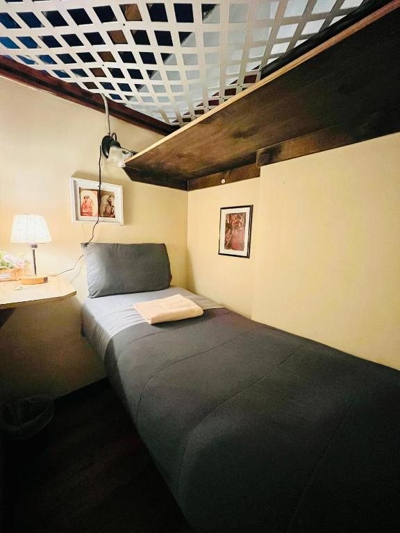 New York Spirit Retreats New York City New York — Guest room