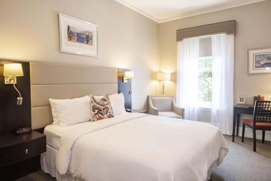 Newbury Guest House — Guest room