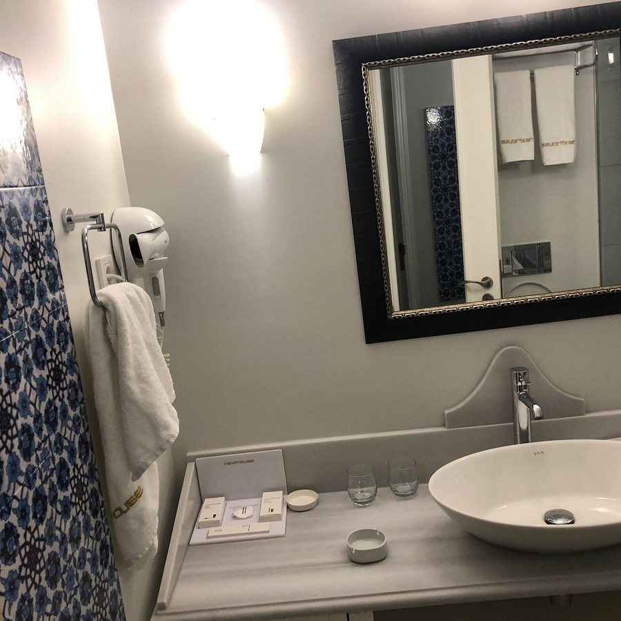 Nexthouse Pera Istanbul — Bathroom