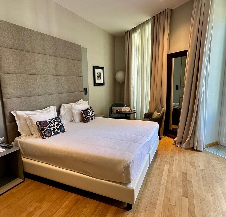 NH Collection Palermo Palazzo Sitano — Guest room