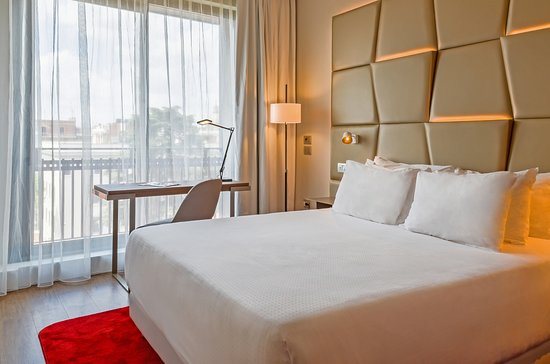 NH Collection Roma Centro — Guest room