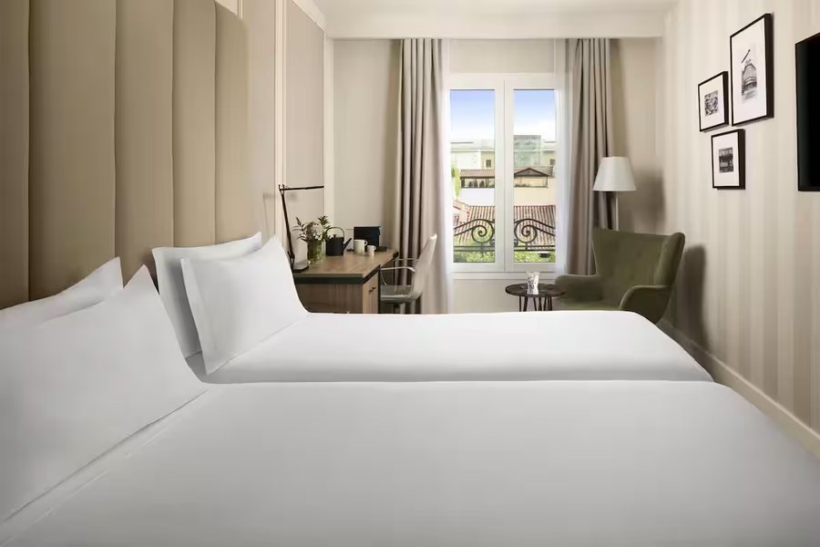 NH Madrid Nacional — Guest room