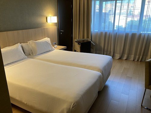 NH Madrid Ribera del Manzanares — Guest room