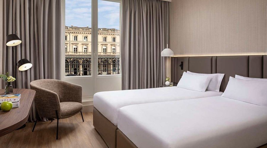 NH Paris Gare de l Est — Guest room