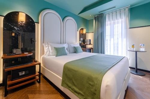 Nicola Rossio Hotel — Guest room