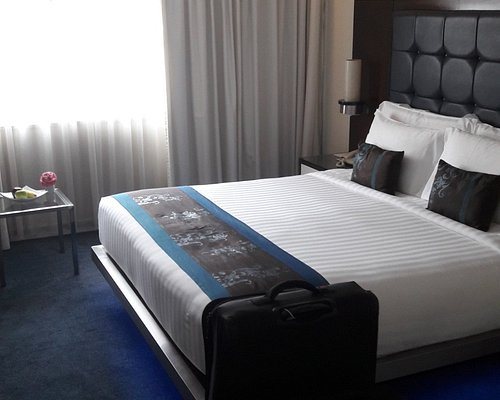 Night Hotel Bangkok Asoke Sukhumvit 15 — Guest room
