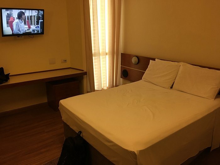 Nikkey Palace Hotel — Guest room