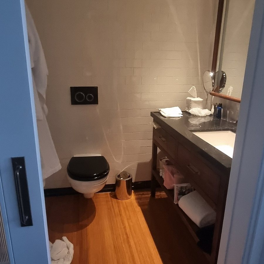 Nine Orchard New York City New York — Bathroom