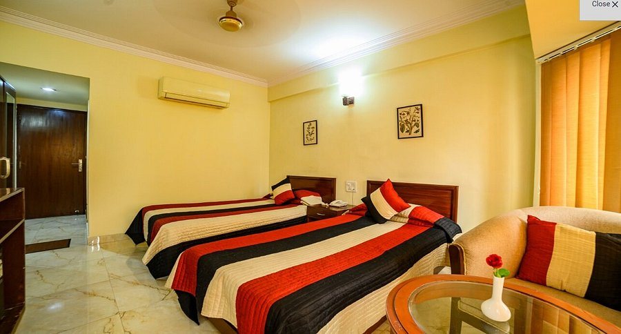 Nirula s Hotel — Guest room