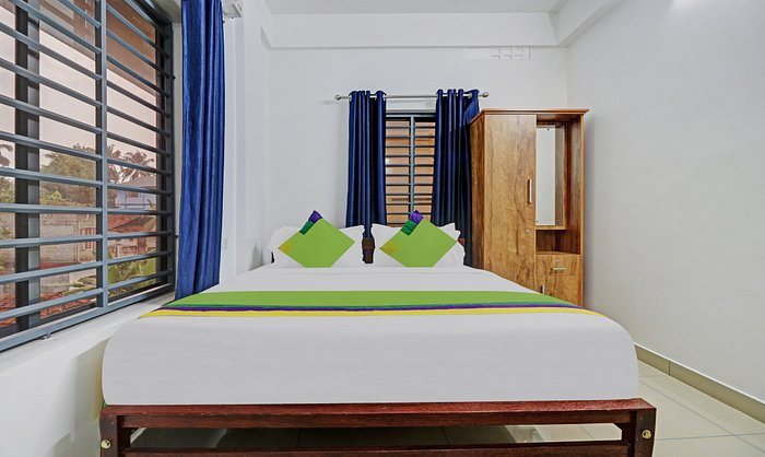Nirupama Hotel Aluva — Guest room