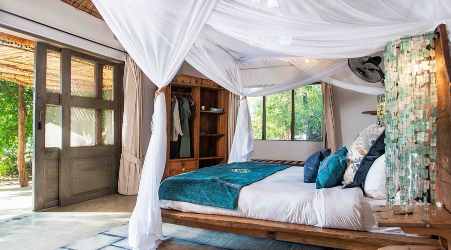 Njobvu Safari — Guest room